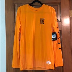 Nike long-sleeve